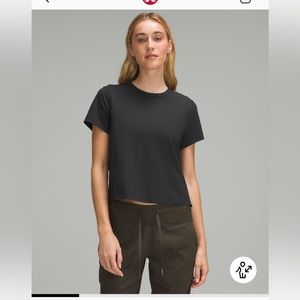 Lululemon classic fit cotton tee. NWT